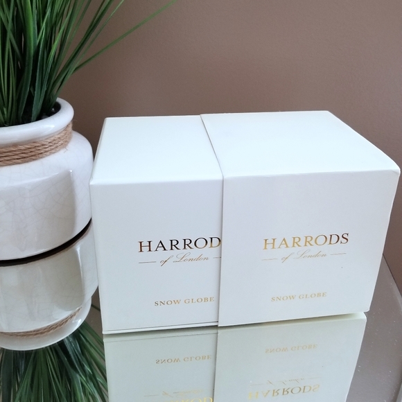 ❗Harrods of London Musical Carousel Snow Globe Snow Dome❗ - Picture 5 of 9